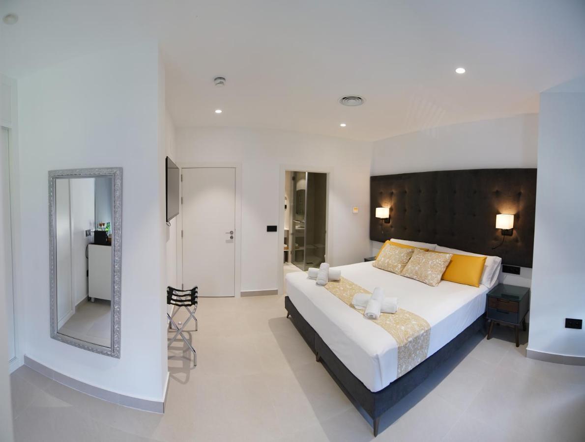 Bet Apartments - Suites Puerto Валенсия Екстериор снимка