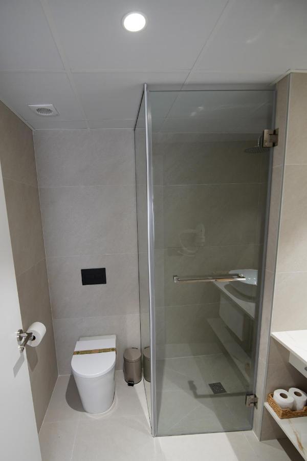Bet Apartments - Suites Puerto Валенсия Екстериор снимка