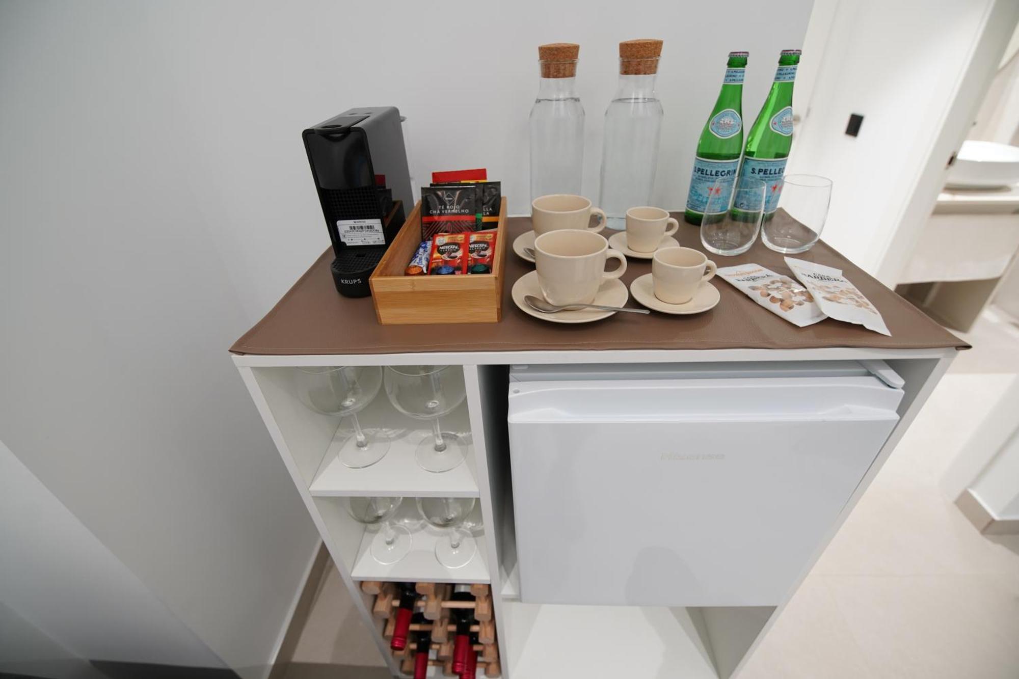 Bet Apartments - Suites Puerto Валенсия Екстериор снимка