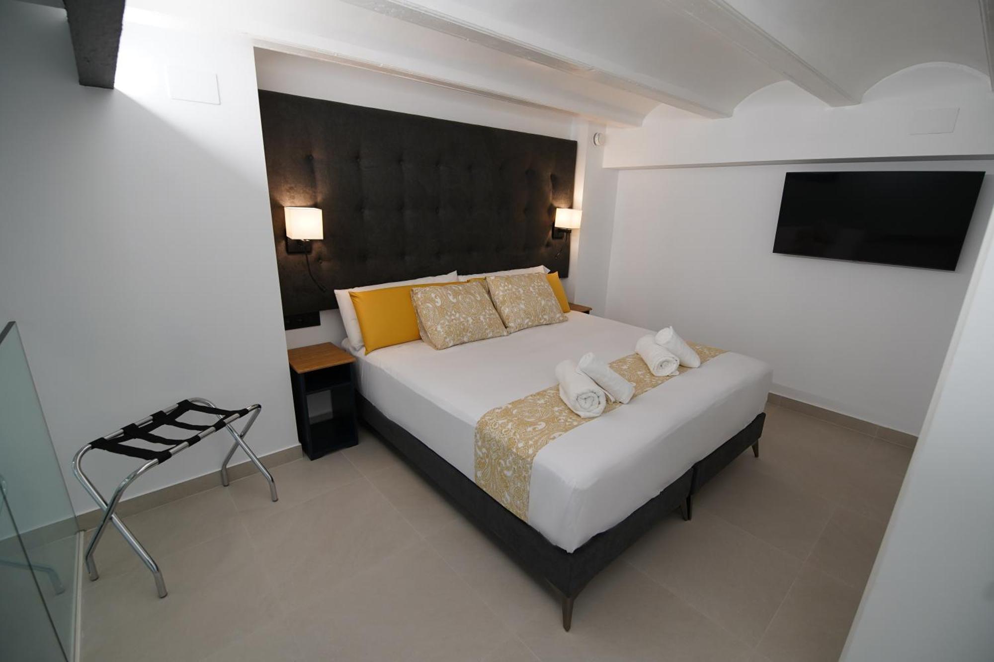 Bet Apartments - Suites Puerto Валенсия Екстериор снимка