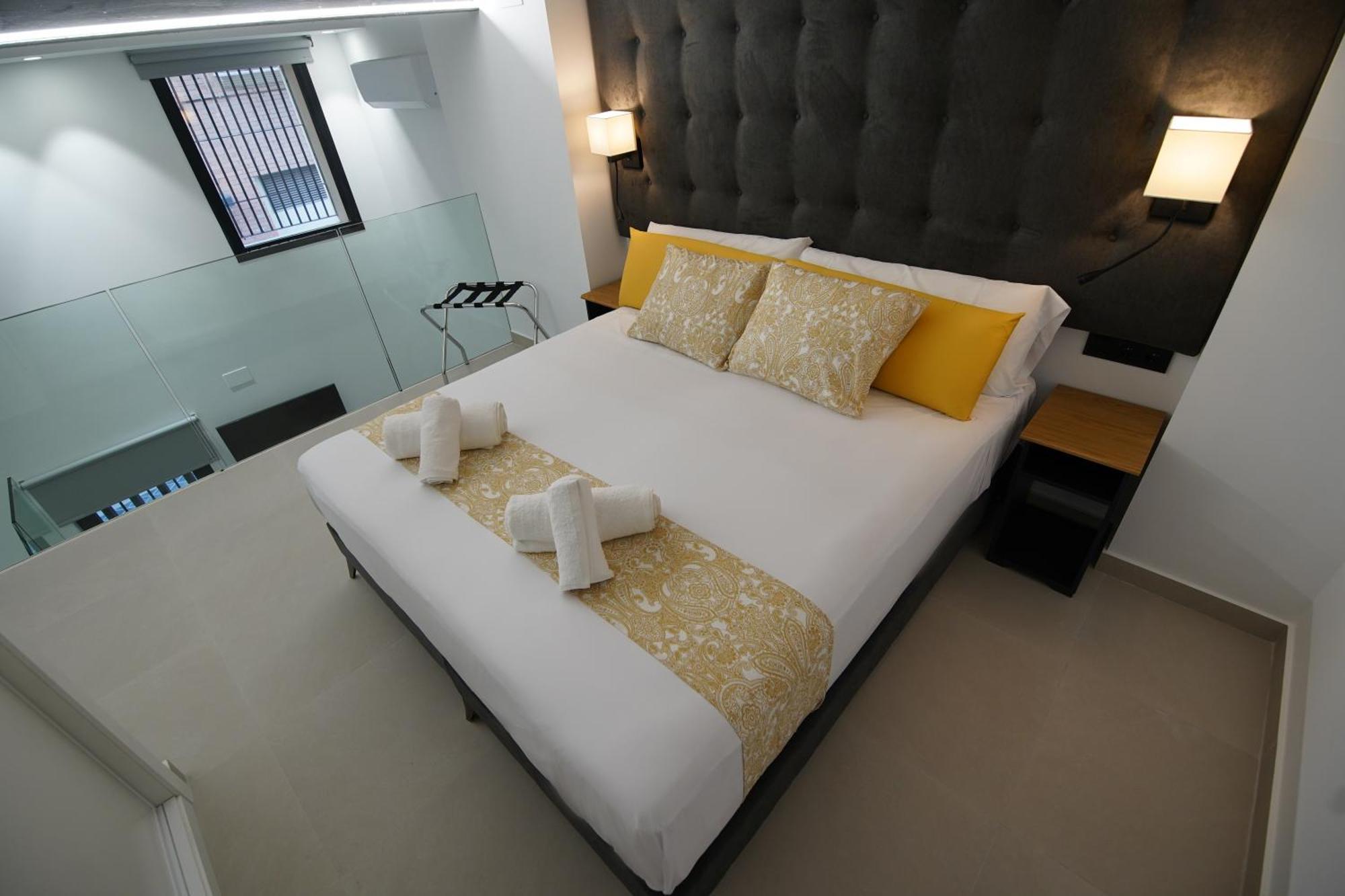 Bet Apartments - Suites Puerto Валенсия Екстериор снимка
