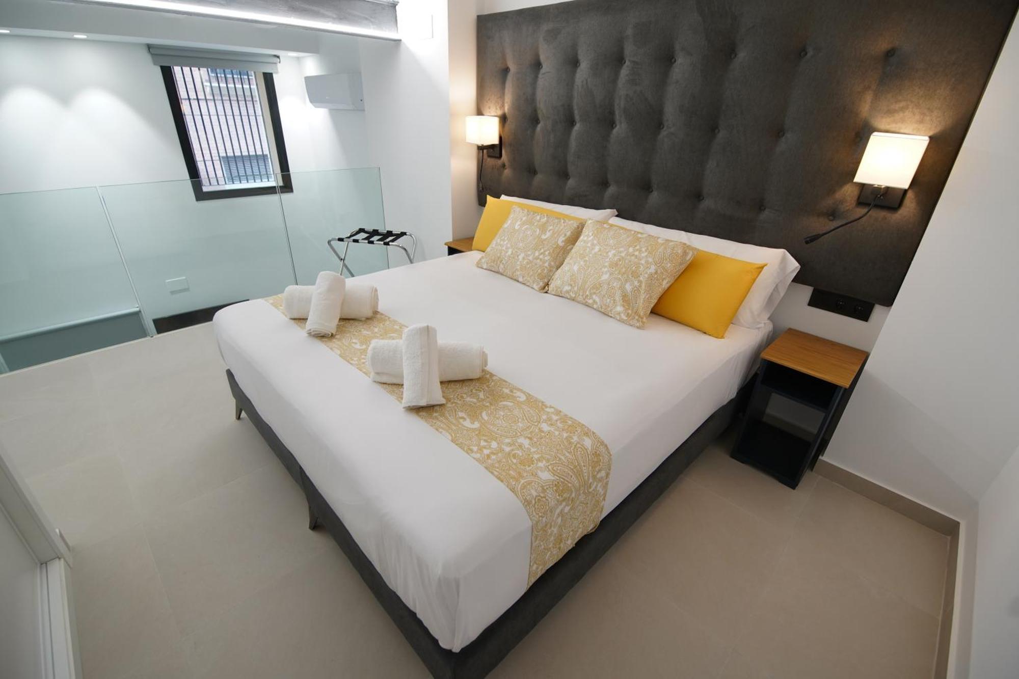 Bet Apartments - Suites Puerto Валенсия Екстериор снимка